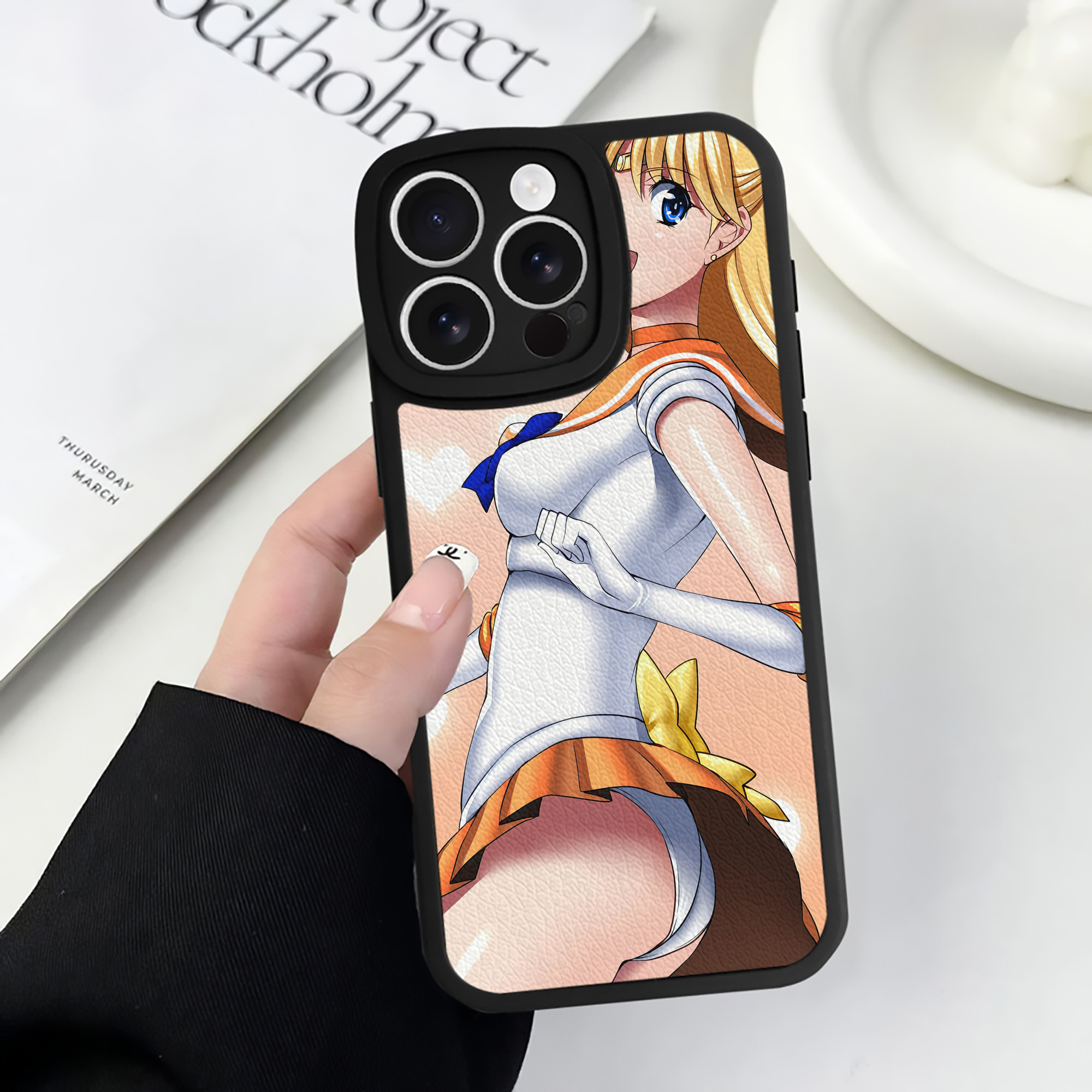 （画像用） 美少女戦士セーラームーン Sailor Moon 【iPhone 16シリーズ対応】シリコンスマホケース（レザー調） 材質：シリコン